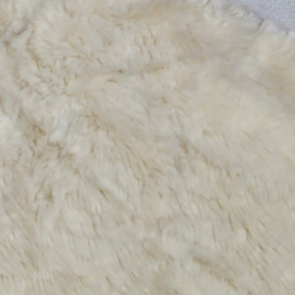 Roz & Ali Cream Colored Faux Fur Trimmed in Faux Suede Fully Lined Vest Size L - Picture 12 of 16